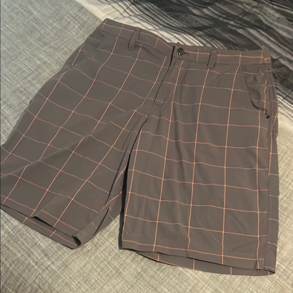 lululemon athletica Gray Checkered Men's Shorts